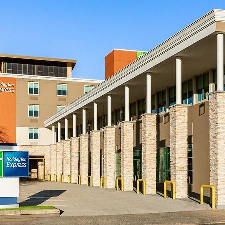 Holiday Inn Express Baltimore At The Stadiums By Ihg Exterior foto