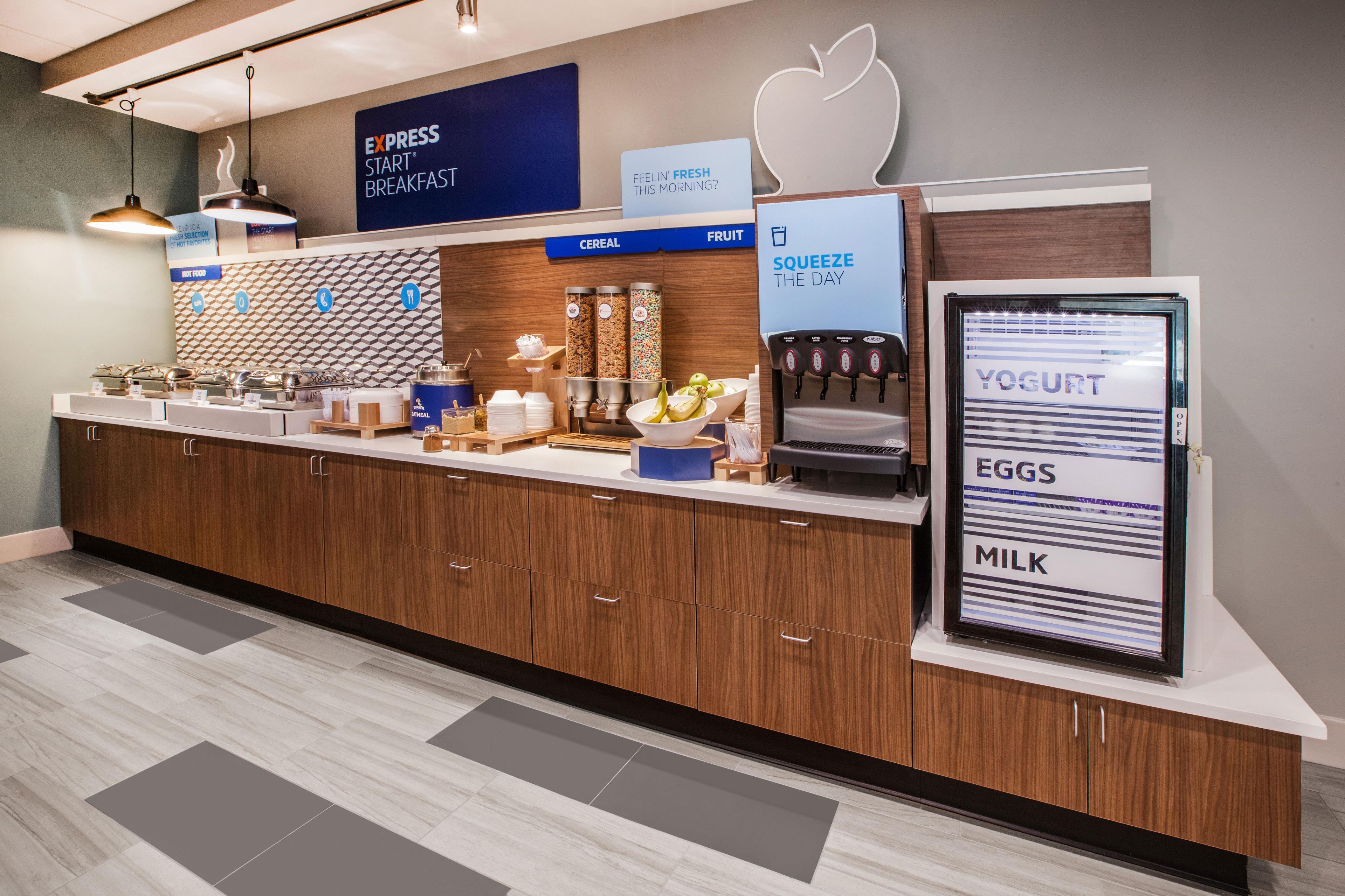 Holiday Inn Express Baltimore At The Stadiums By Ihg Exterior foto