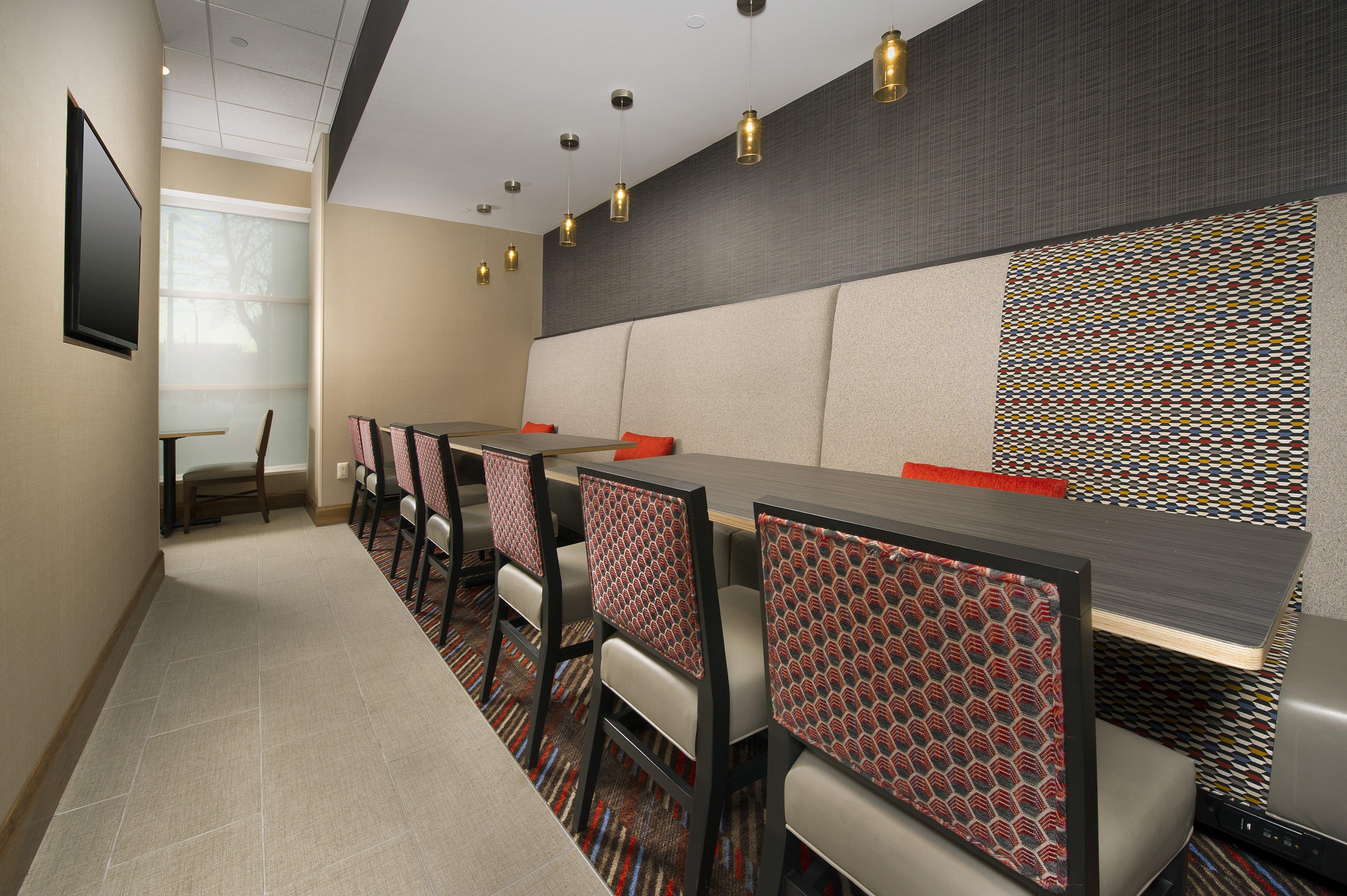 Holiday Inn Express Baltimore At The Stadiums By Ihg Exterior foto